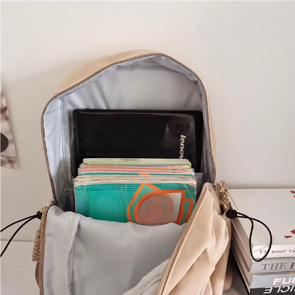 Rucsac Dollcini pentru studenți – o alegere ușoară, practică și la modă pentru școală și activități de agrement