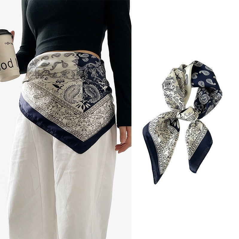 Dollcini, Női Szatén Kendő – Paisley Mintás 70×70 cm