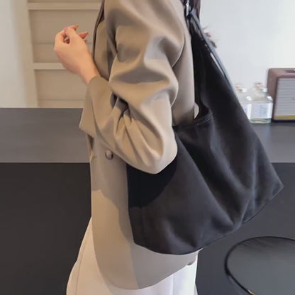 Dollcini, Női Nagy Méretű Street Fashion Válltáska Neszeszerrel – Műbőr, Mágneszáras, Mindennapi Használatra